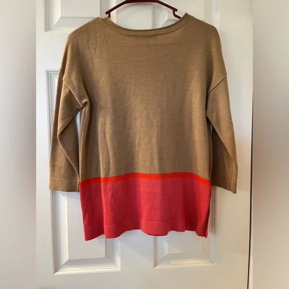 ann taylor LOFT women’s half sleeve camel brown and orange side button sweater - Picture 4 of 4